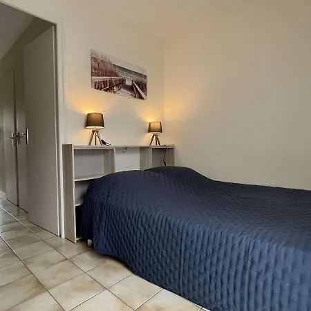 2 Pieces - 4 Pers - Terrasse - Proche Port De La Cotiniere, Et Commerces - Fr-1-246a-225 Apartment *